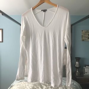 EUC Vince Batwing Long Sleeve White MicroModal Sm